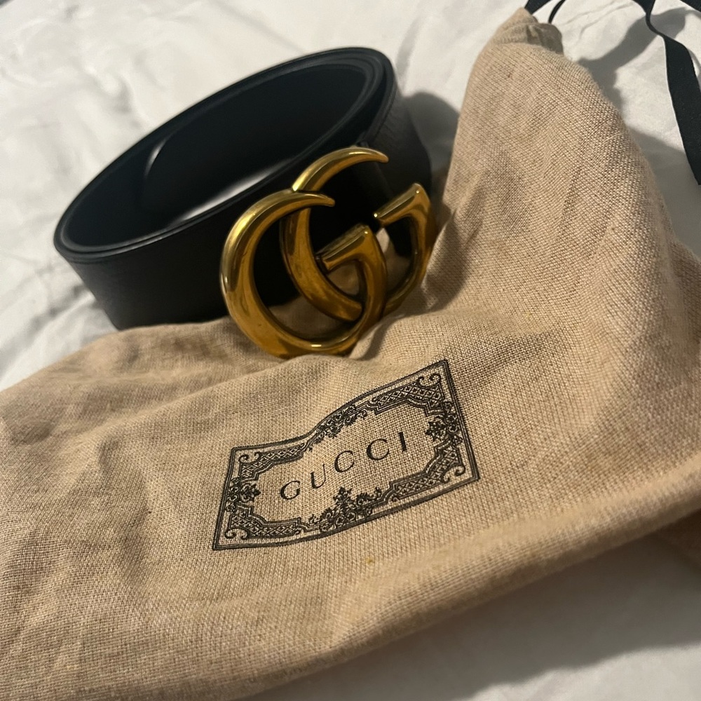 Men’s Gucci belt